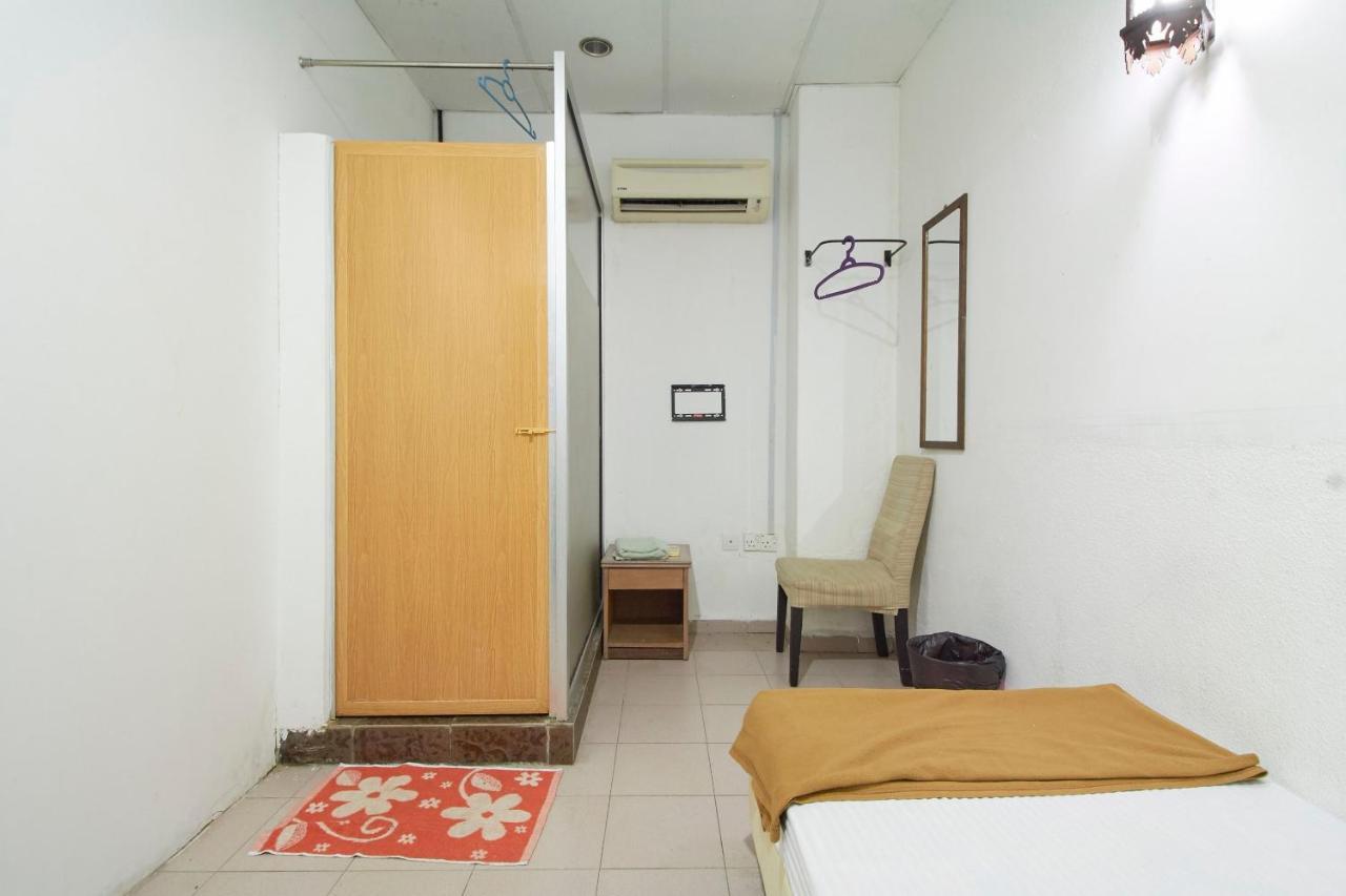 G99 Hotel Джордж Таун Екстериор снимка