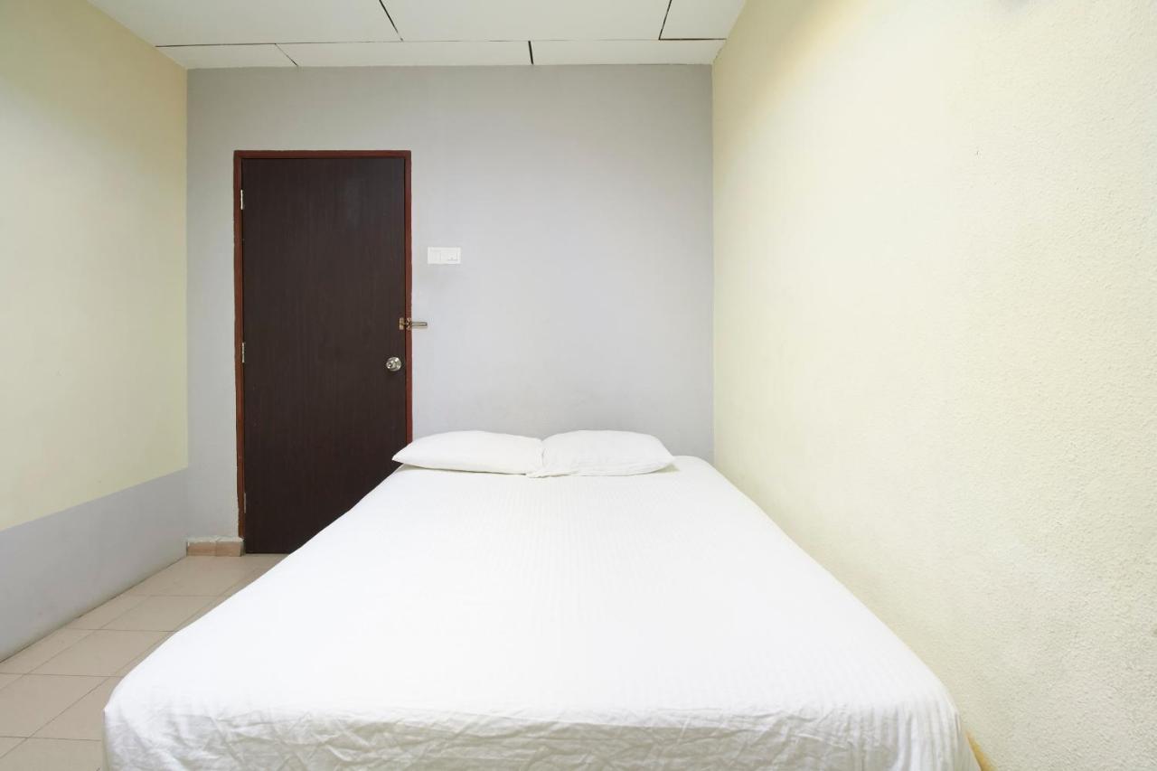 G99 Hotel Джордж Таун Екстериор снимка