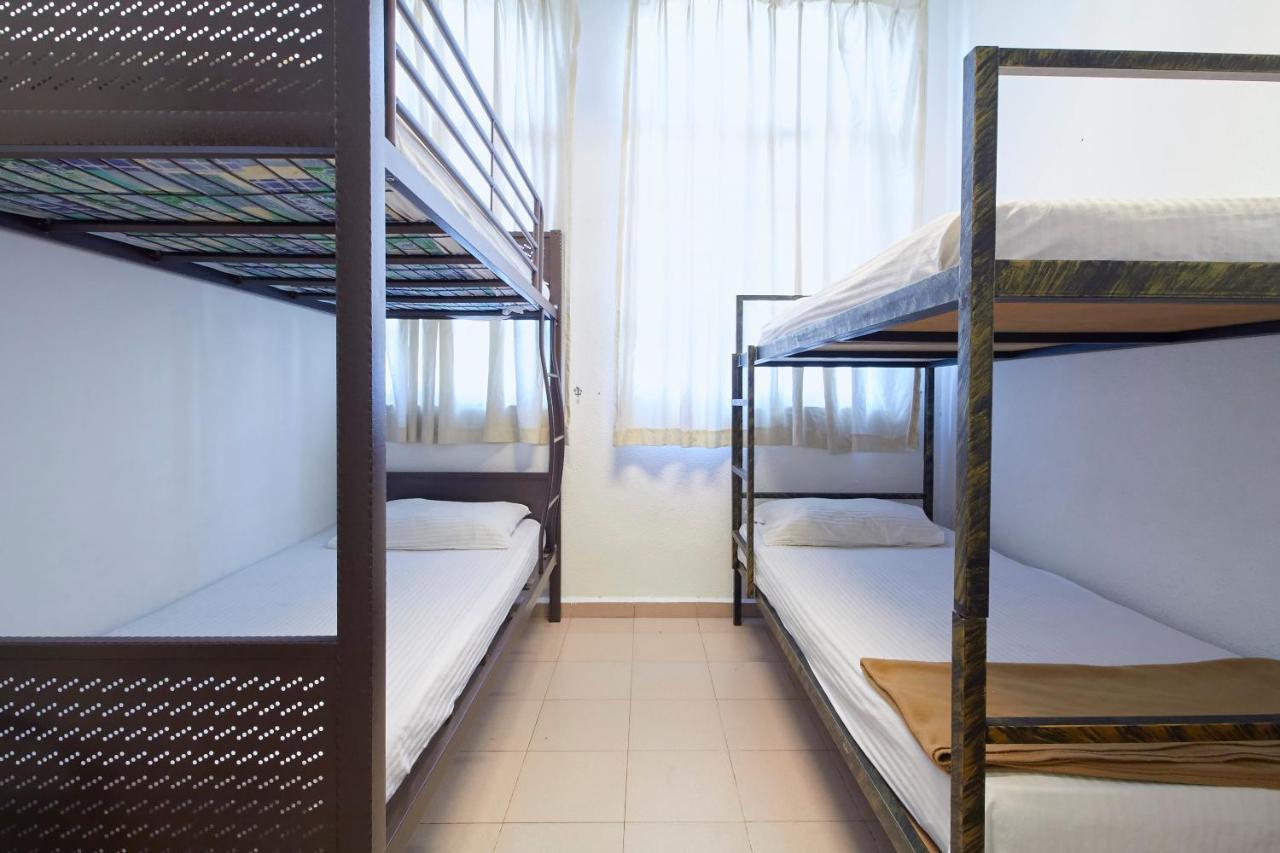 G99 Hotel Джордж Таун Екстериор снимка